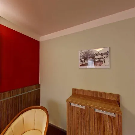 Vaka Hotel 4*